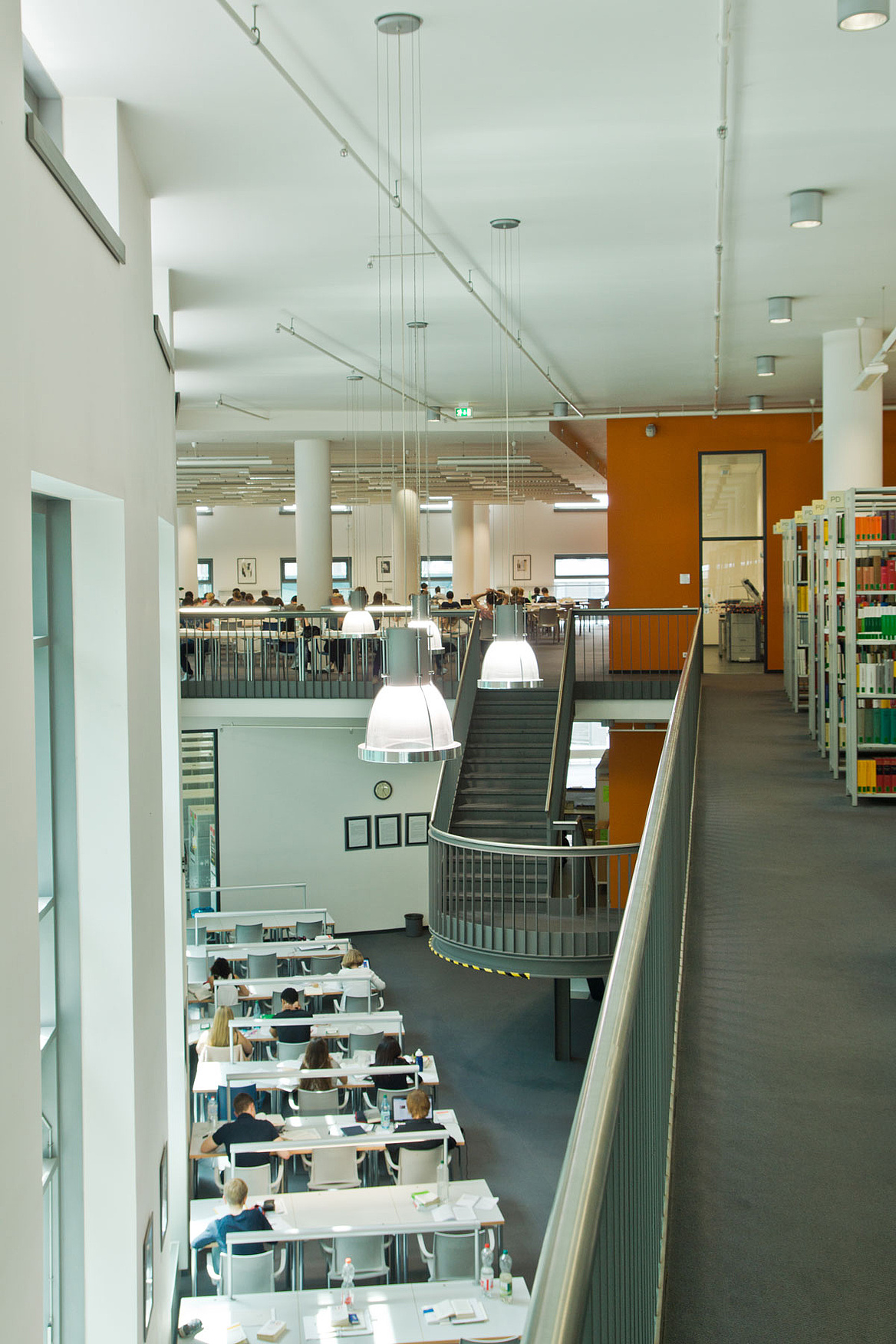 Bibliothek Rechtswissenschaft